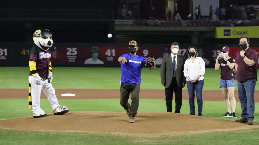 Fundación Markoptic hace ‘pitcheo’ por la inclusión de personas con discapacidad en México